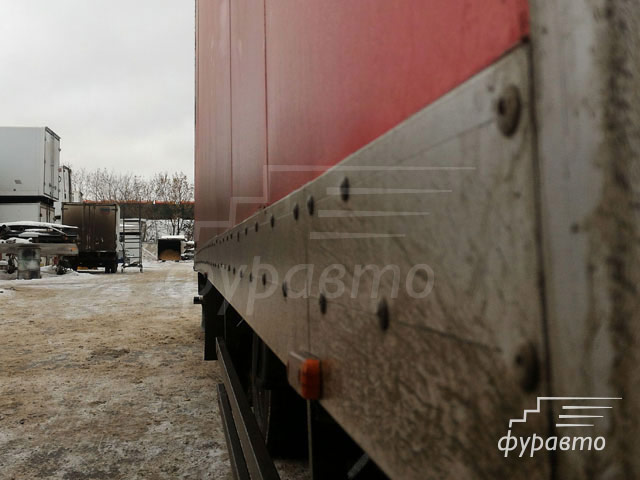 рама выгнута дугой, особенно заметно по клёпкам рама выгнута дугой, особенно заметно по клёпкам
